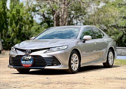 Rent a car with a driver